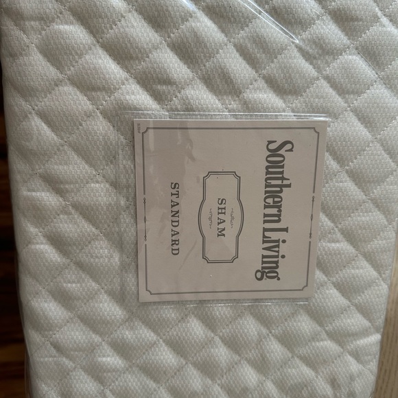 Southern Living brand 2 pieces sham,standard size - Picture 6 of 6